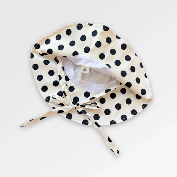 Wide_Brime_Bucket_Hat_with_Ties inside view